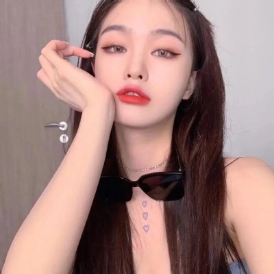 被偷听心声后，豪门全家追着我宠